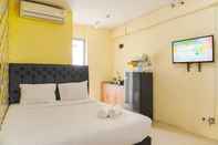 Bedroom Homey and Best Deal Studio Bassura City Apartment By Travelio