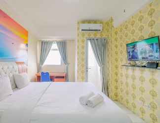 Kamar Tidur 2 Homey and Best Deal Studio at Gunung Putri Square Apartment By Travelio