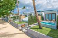 ภายนอกอาคาร White Whale Beachfront Pool Villa