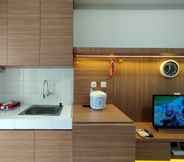 Common Space 4 Nice and Best Deal 2BR Apartment at Parahyangan Residence By Travelio