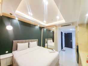 Bilik Tidur Cozy and Great Deal Studio Patraland Amarta Apartment By Travelio