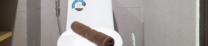 In-room Bathroom 3 Cozy and Great Deal Studio Patraland Amarta Apartment By Travelio