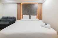 ห้องนอน Modern and Tranquil Studio at Mataram City Apartment By Travelio