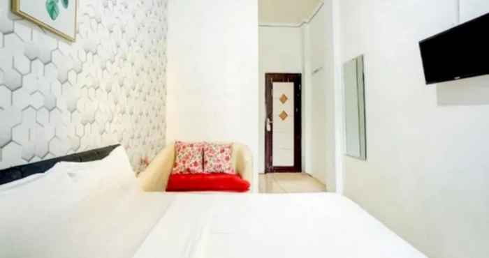 Bedroom RedDoorz near Plaza Araya Malang