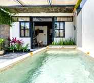 Swimming Pool 4 Ambara 1C Loft by Hombali