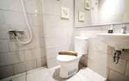 In-room Bathroom 7 Homey and Simple 2BR at Benson Supermall Mansion Apartment By Travelio