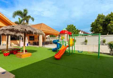 Bangunan Orange House Pool Villa Pattaya