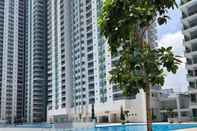 Swimming Pool Razak City Residence