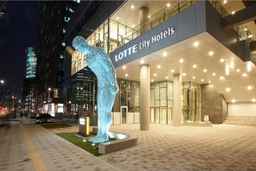 LOTTE City Hotel Myeongdong, Rp 2.275.137