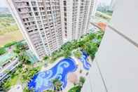 Exterior Homey and Spacious 3BR Apartment at Sky House BSD By Travelio