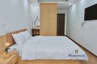 Phòng ngủ Honeymoon Hotel 2
