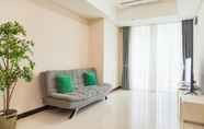 Ruang untuk Umum 4 Spacious and Restful 3BR Apartment at Casa Grande Residence By Travelio