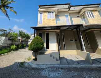 Exterior 2 Siti Villa Ariston Temanggung