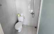 In-room Bathroom 3 Siti Villa Ariston Temanggung