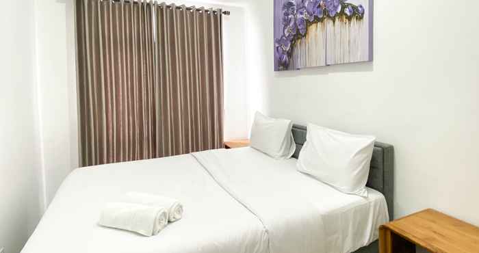 Kamar Tidur Comfortable 1BR Apartment at Vasanta Innopark By Travelio