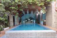 Swimming Pool RedDoorz @ Divinagracia Homestay Tagaytay