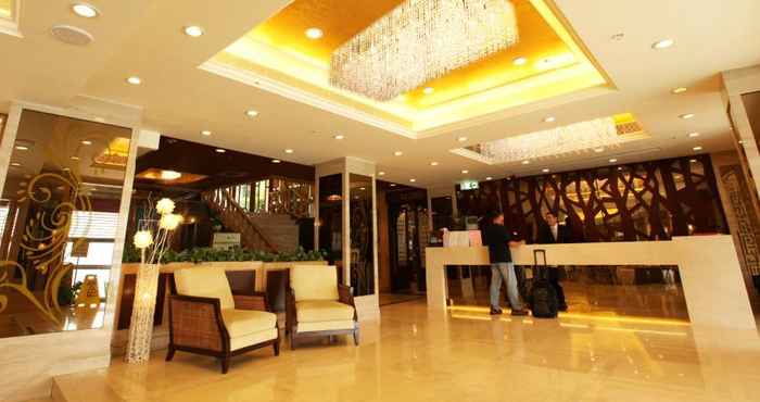 Lobby Cheung Chau Warwick Hotel