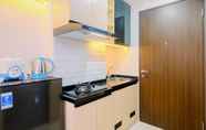 Common Space 4 Simple Look Studio Apartment at Transpark Cibubur By Travelio