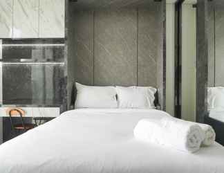 Bedroom 2 Good Choice Studio Apartment at Daan Mogot City By Travelio