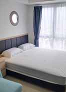 BEDROOM Well Furnished Studio Apartment at Tamansari Bintaro Mansion By Travelio