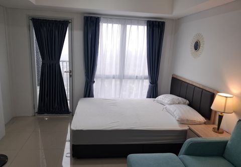 Bedroom Comfortable and Good Deal Studio Tamansari Bintaro Mansion Apartment
