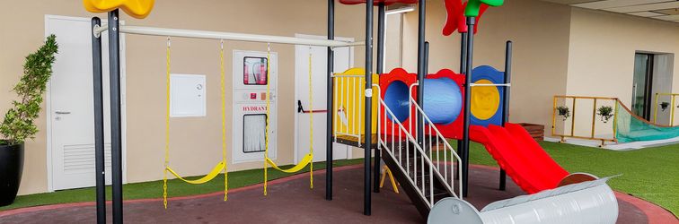 Lobby Homey and Best Price 2BR at Transpark Bintaro Apartment By Travelio