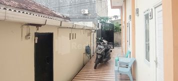 Exterior 4 Asyura Kostel Syariah Redpartner
