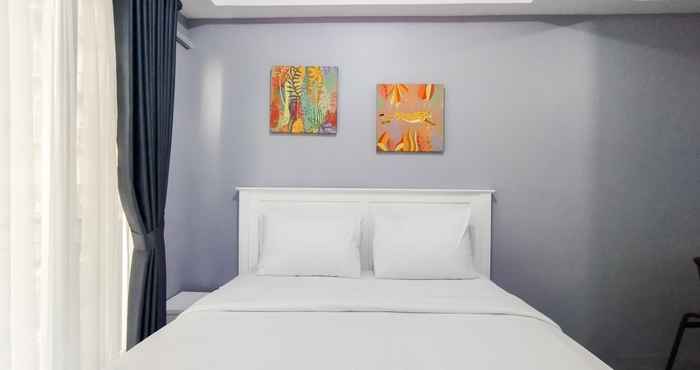 Bedroom Studio Modern Room Apartment at Grand Asia Afrika By Travelio