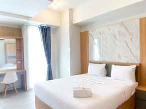 Bedroom 4 Spacious and Homey Studio Vasanta Innopark Apartment By Travelio