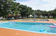 Swimming Pool 3 Green Town Hotel & Resort