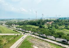 Lobi 6 Homey and Spacious 2BR with Extra Room at Meikarta Apartment By Travelio