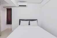 ห้องนอน Comfort Living and Homey 2BR Urbantown Serpong Apartment By Travelio