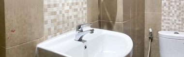 In-room Bathroom 2 Comfort Stay Studio at Apartment Enviro By Travelio