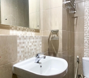 In-room Bathroom 2 Comfort Stay Studio at Apartment Enviro By Travelio