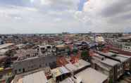 Bangunan 5 Best Price and Strategic 2BR Gateway Ahmad Yani Cicadas Apartment By Travelio