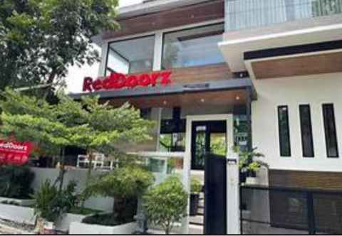 Exterior RedDoorz @ Anton's Loft Designer Resort Pansol Calamba Laguna