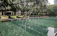 Swimming Pool 2 St Mary Luxury Signature Suites, KLCC by BlueBanana