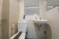 In-room Bathroom Cozy and Comfort Studio Student Castle Yogyakarta Apartment By Travelio