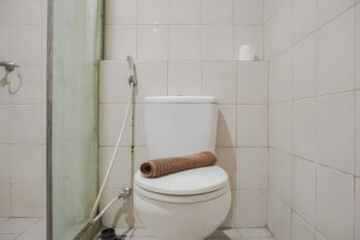 Others 4 Comfort Living and High Floor 2BR Apartment at Thamrin Residence By Travelio