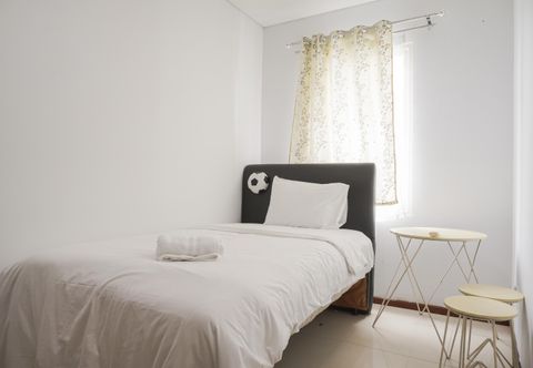 Others Comfort Living and High Floor 2BR Apartment at Thamrin Residence By Travelio