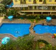 Swimming Pool 6 Simply and Cozy 1BR at Kebagusan City Apartment By Travelio