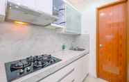 Lainnya 6 Spacious and Cozy Stay 3BR at Nifarro Park Apartment By Travelio