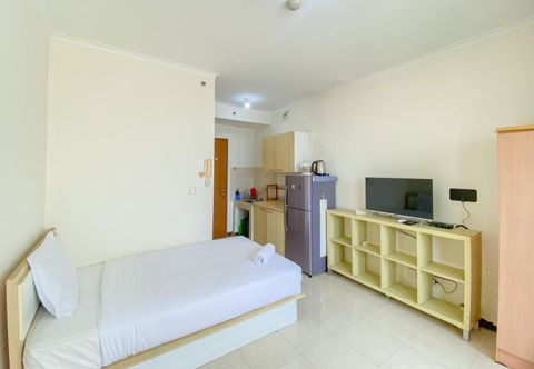 Lain-lain Comfy and Minimalist Studio Maple Park Sunter Apartment By Travelio