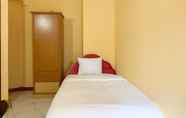 Others 3 Comfy and Spacious 3BR at Kondominium Juanda Apartment By Travelio