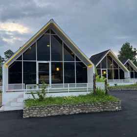 Exterior / Building 1 Mamapi Resort, Khách sạn Tegal