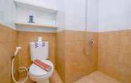Others 4 Nice and Fancy Studio (No Kitchen) at Green Pramuka City Apartment By Travelio