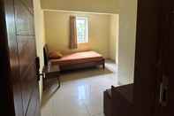 Kamar Tidur Manadia Guesthouse Manado