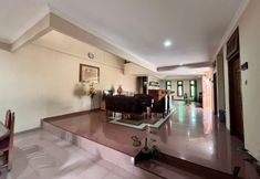 Lobby 5 Wisma Atma Bhakti near Solo Square Mitra RedDoorz