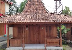 外部的 2 Omah Joglo Sukorejo RedPartner