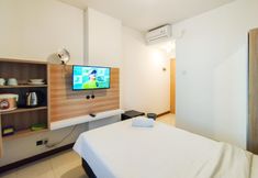 Others 4 Classic City View Studio (No Kitchen) at Lodge Paskal Apartment By Travelio